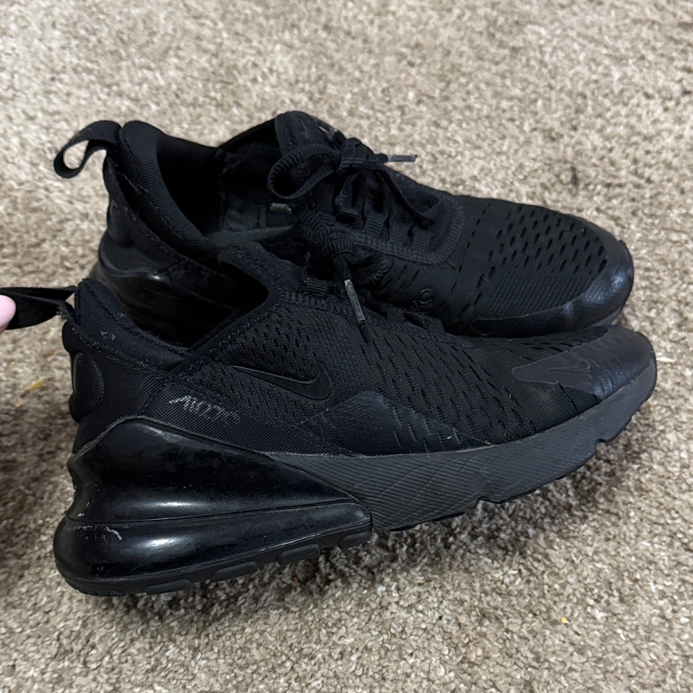 Nike Men's Triple Black Sneakers